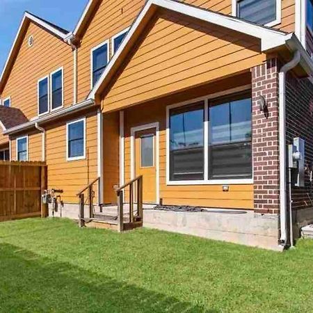 King Bed In Gated Community, 1300 Sqft Home Houston Exterior photo